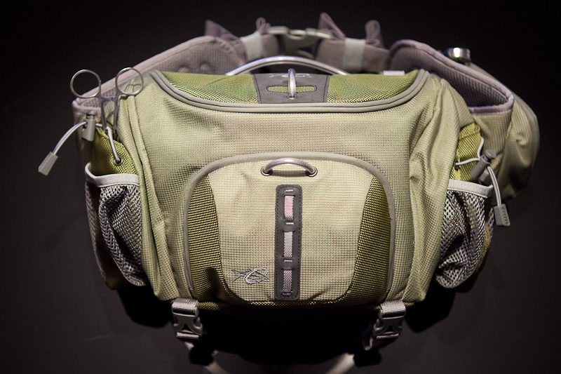 Fly fishing hip pack shopping guide - Peter Pech