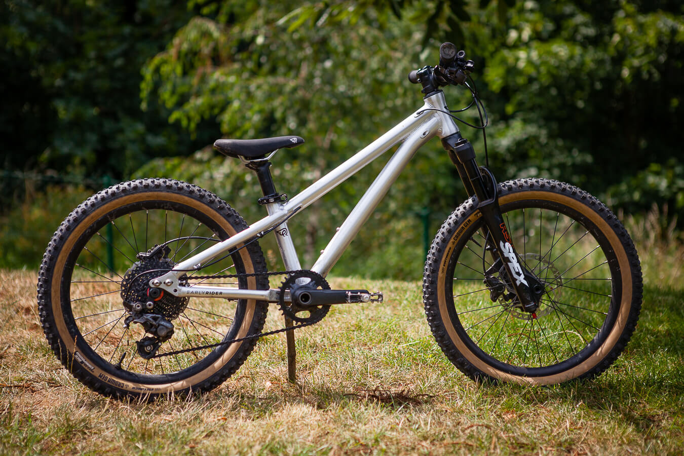 20 inch downhill bike